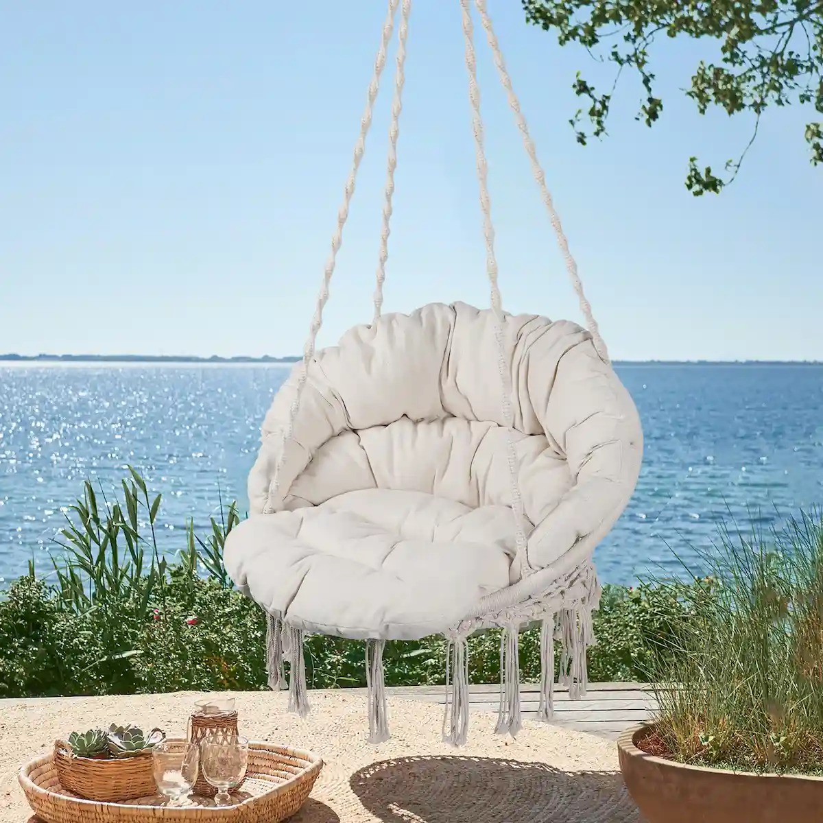 Comfortable outdoor swing chairs for patios and gardens